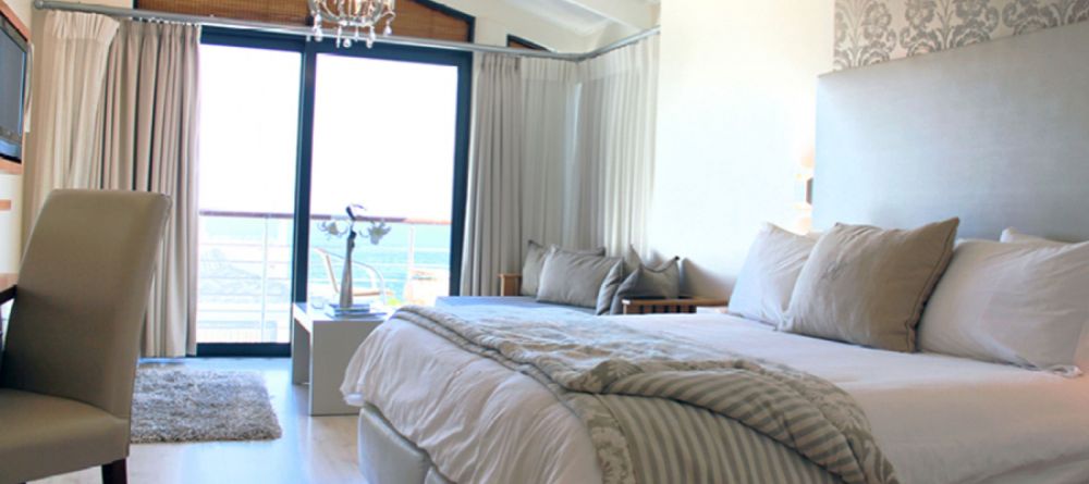 Harbour House Premier Bedroom - Image 1