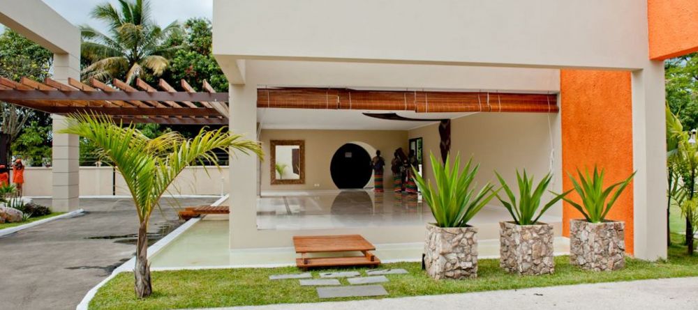 Palm Resort, Toamasina, Madagascar - Image 7