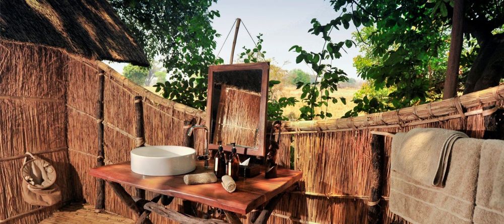 Bathroom at Luwi Bush Camp, South Luangwa National Park, Zambia - Image 5