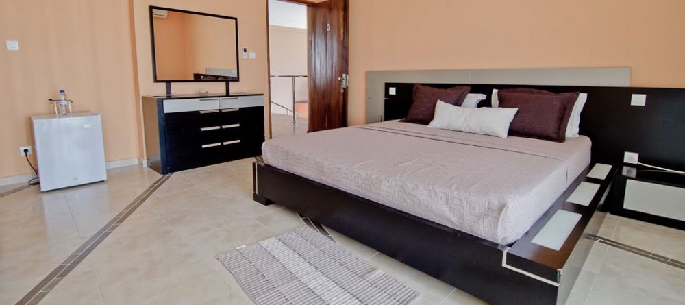 Palm Resort, Toamasina, Madagascar - Image 5