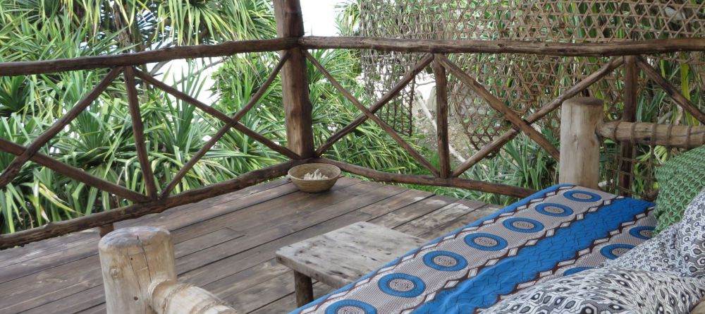 Che Che Vule Outdoor Lounge - Image 2