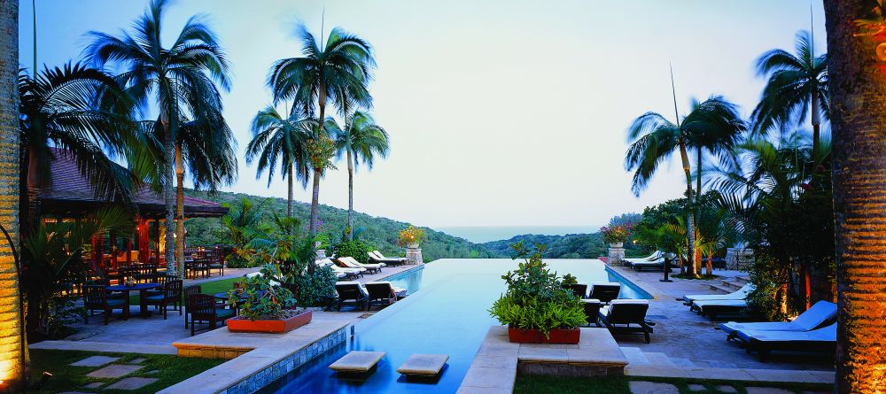 The pool at Zimbali Lodge, KwaZulu-Natal, South Africa has a stunning view of the surroundings. - Image 8