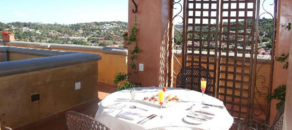 Castello di Monte - dine al fresco - Image 2