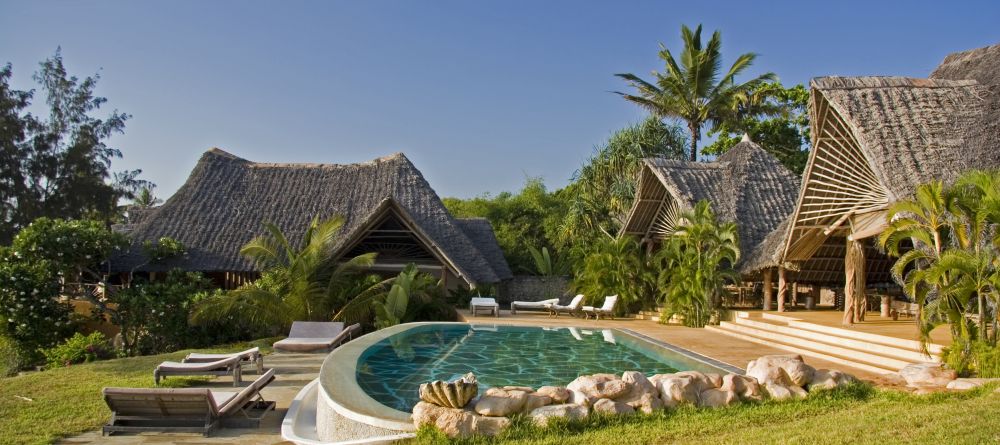 Pool and exterior of buildings at Alfajiri Villas, Diani Beach, Tanzania - Image 4