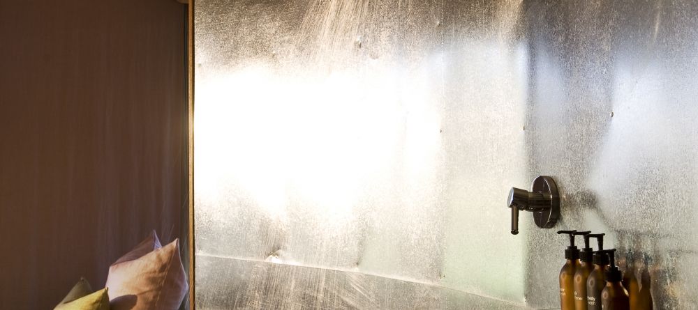 Bathroom at Xaranna Camp, Okavango Delta, Botswana (AndBeyond) - Image 4