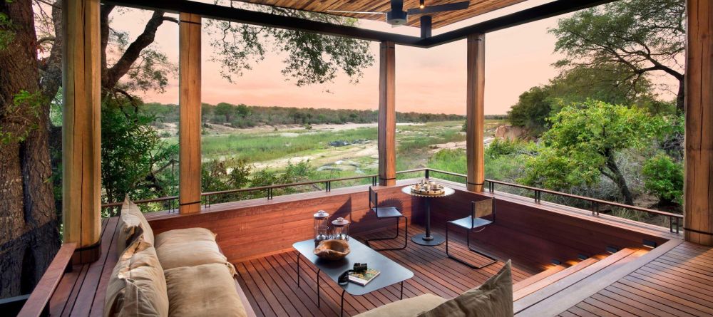 Tengile River Lodge Lounge - Image 4