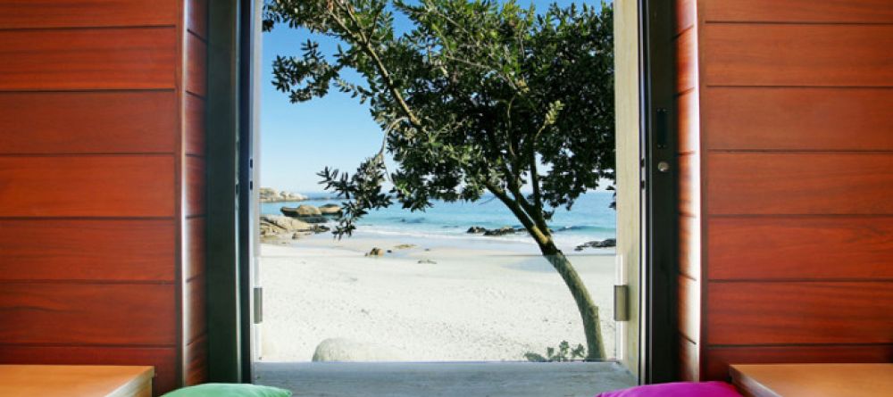 Auburn Villa bedroom - Image 10