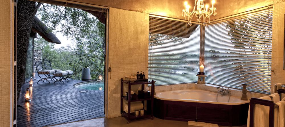 Bathroom at Chitwa Chitwa, Sabi Sands Game Reserve, South Africa (Andrew Howard) - Image 7