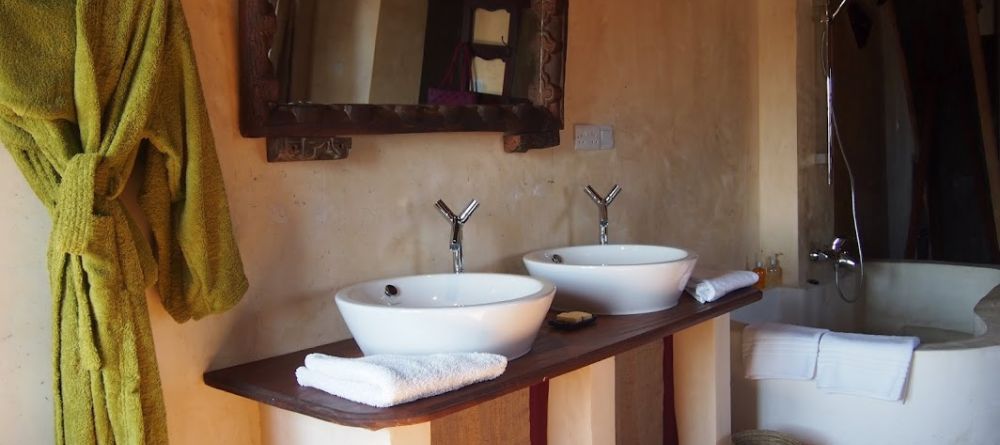 Bathroom at Emerson Spice, Stone Town, Zanzibar, Tanzania - Image 9