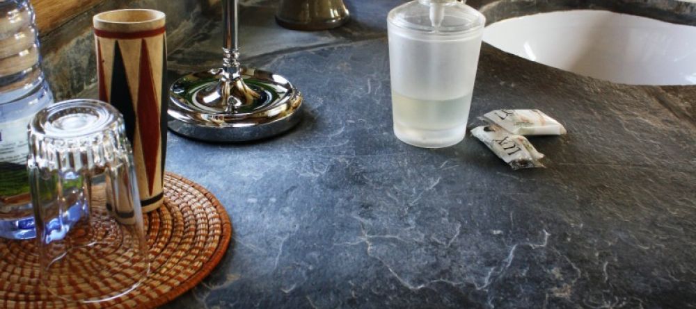 Bathroom at Virunga Lodge, Volcanoes National Park, Uganda - Image 19