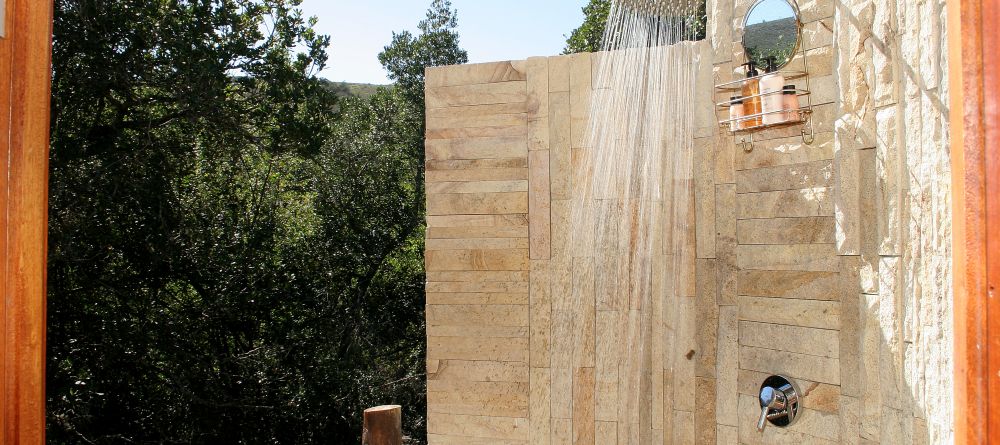 Outdoor private shower at Shamwari Bayethe Tented Lodge, Shamwari Game Reserve, South Africa - Image 11