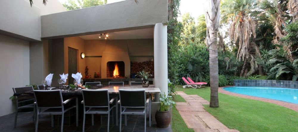 BBQ and Pool Area - African Rock Hotel - Image 11