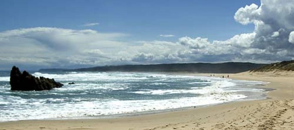 Alexander House Beach - Image 2