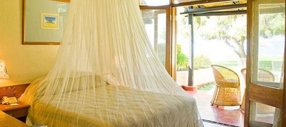 Nkopolo Lodge bedroom - Image 5