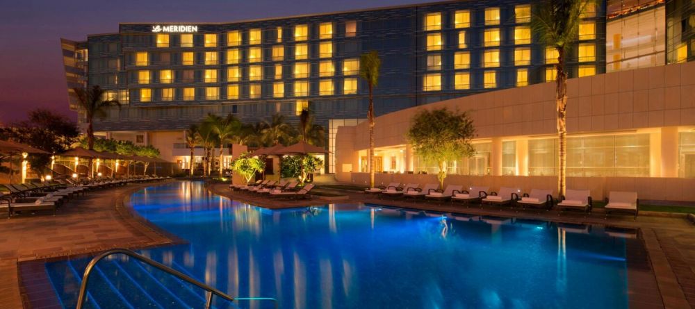 Pool at night - Image 6