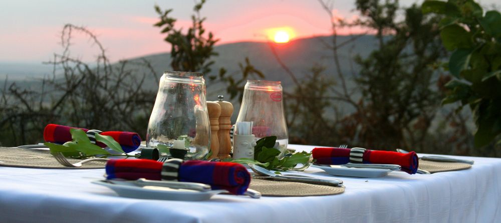 Close up of table setting at boma dinner - Image 8