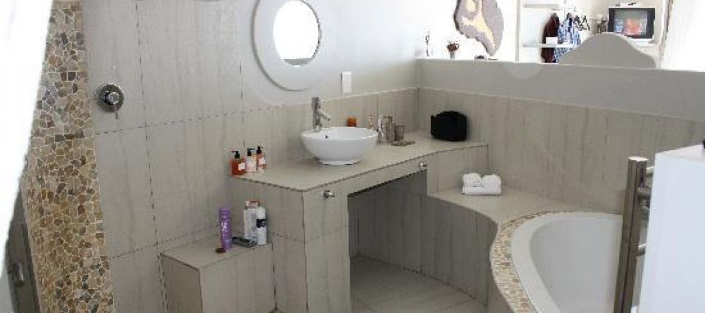 Crystal Lagoon Lodge, Cape Town, South Africa - Image 5