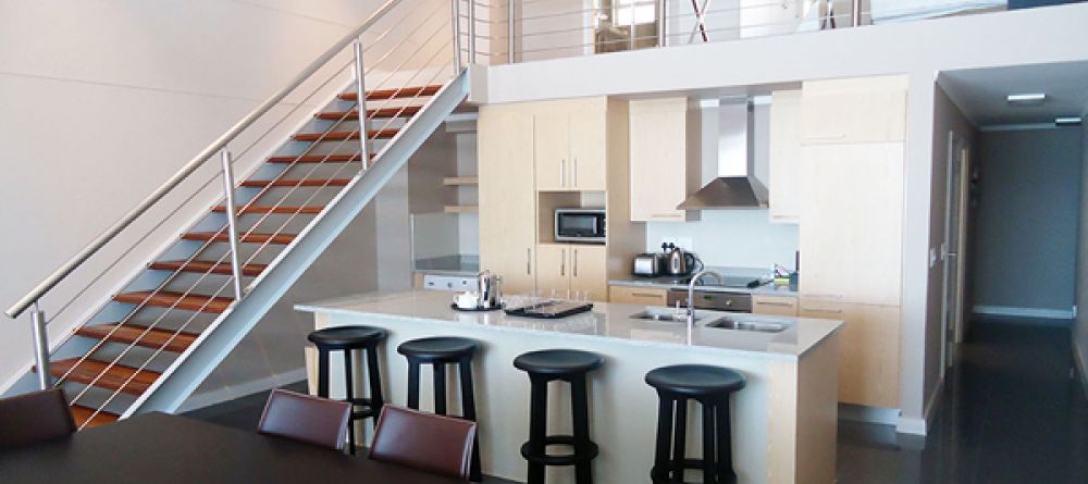 Crystal Camps Bay kitchen - Image 2