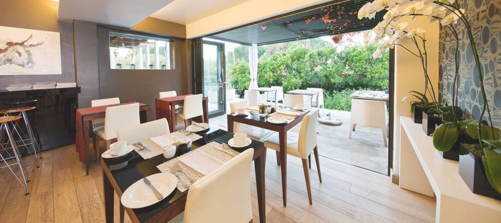 Dining Area - Image 9