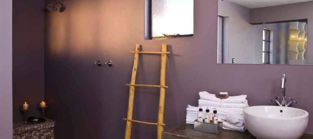 Fish River Canyon Lodge - Bathroom - Image 5