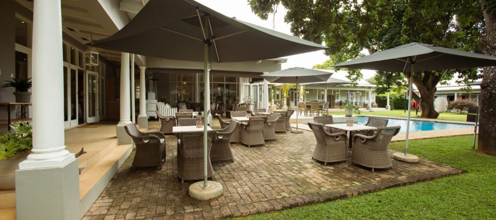 Highlands House patio - Image 6