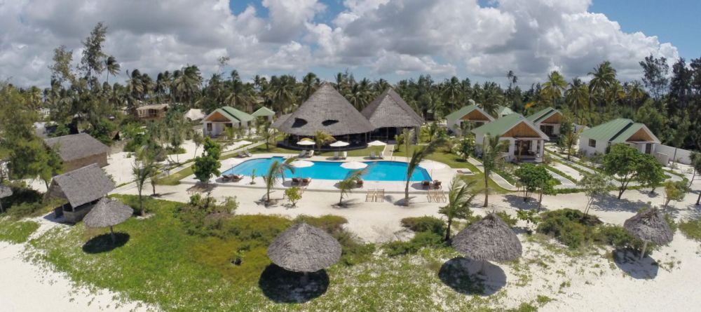 Kisiwa on the Beach - Image 3