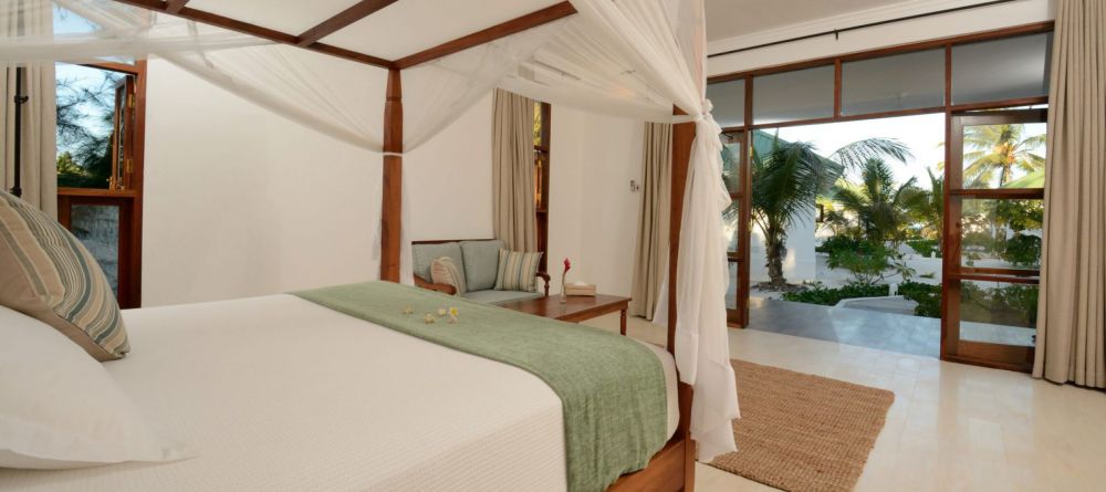 Kisiwa on the Beach - Image 5