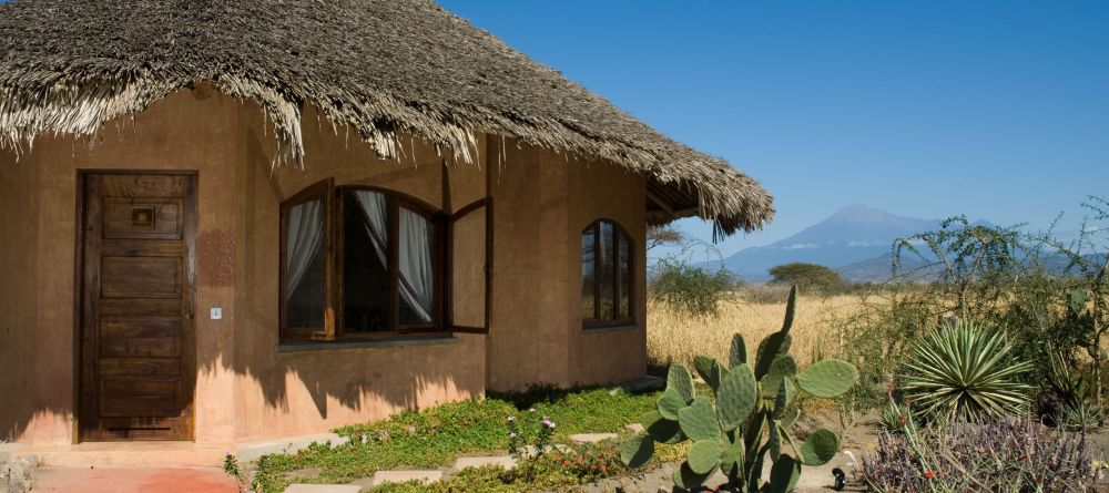 Cabin exterior at KIA Lodge, Arusha, Tanzania - Image 2