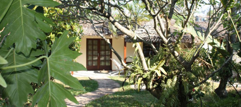 La Dauphin exterior - Image 2