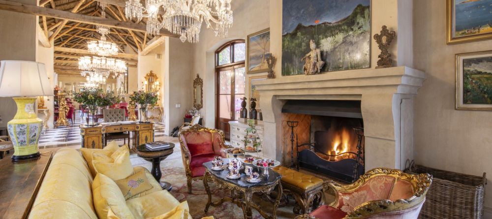 La Residence - Image 2