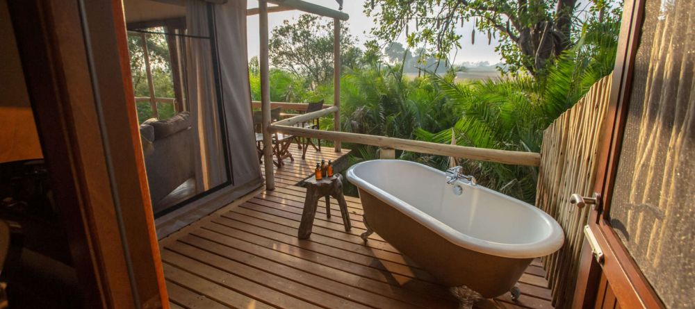 Bathroom at Jacana Camp, Moremi Game Reserve, Botswana (Dana Allen) - Image 7
