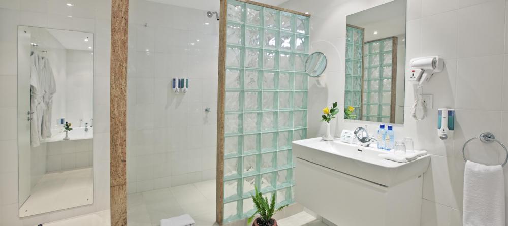 Bathroom at Fairview Hotel, Nairobi, Kenya - Image 3