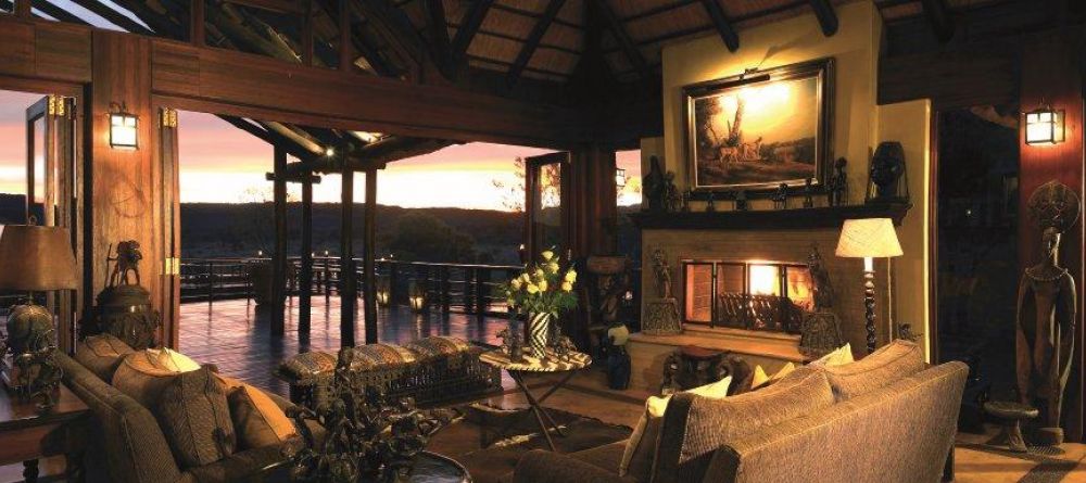 The main lounge at Mateya Safari Lodge, Madikwe Game Reserve, South Africa - Image 5