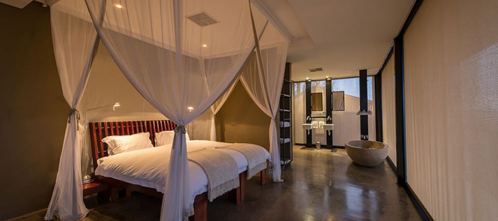 The Outpost Luxury Suite, Enclosed  - Image 7