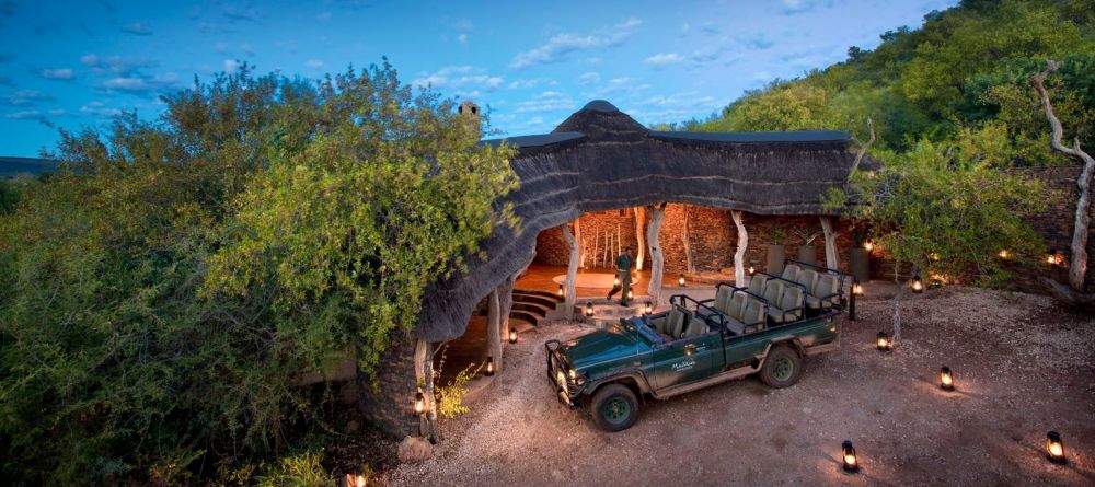 Madikwe River Lodge entrance - Image 4