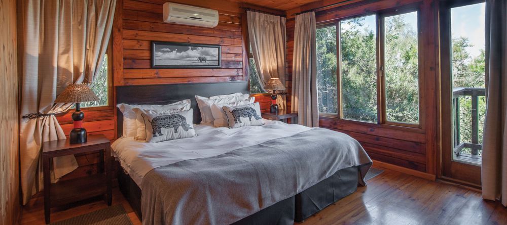 Kariega Main Lodge, Kariega Game Reserve, South Africa - Image 9