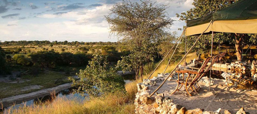 Meno A Kwena, Kalahari, Botswana - Image 2