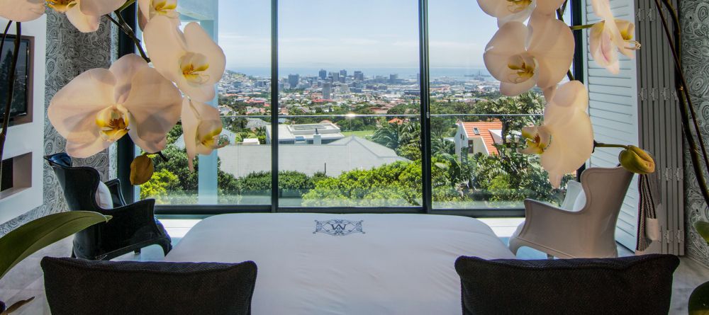 Black & White Room View - Image 2