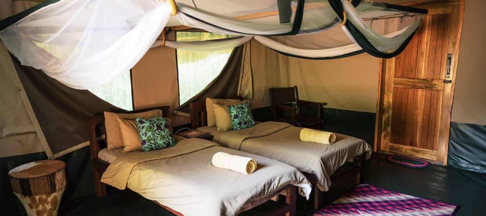 Murchison River Lodge - Tent Bedroom - Image 6