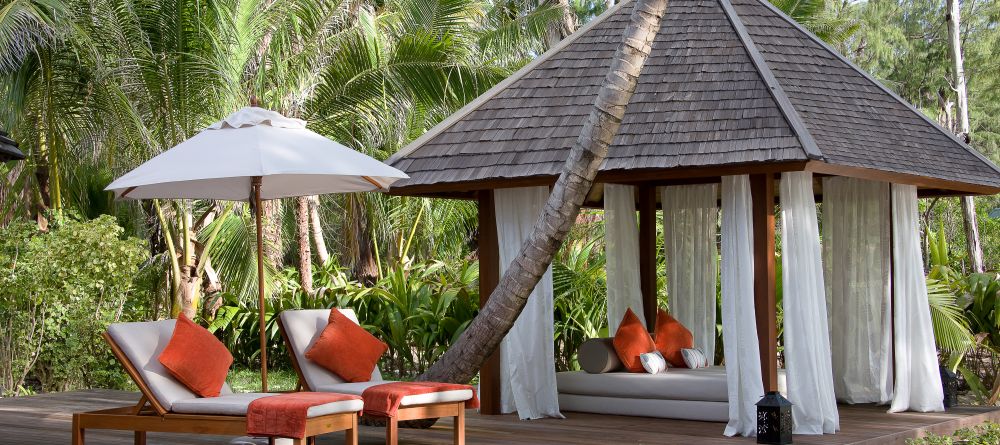 Gazebo for outdoor relaxation at Denis Island Lodge, Denis Island, Seychelles - Image 4