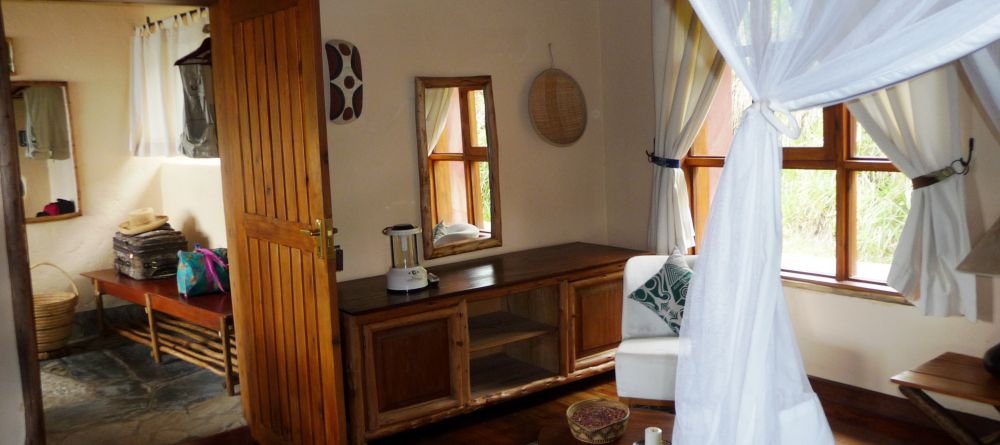 Bedroom at Virunga Lodge, Volcanoes National Park, Uganda (Mango Staff photo) - Image 34