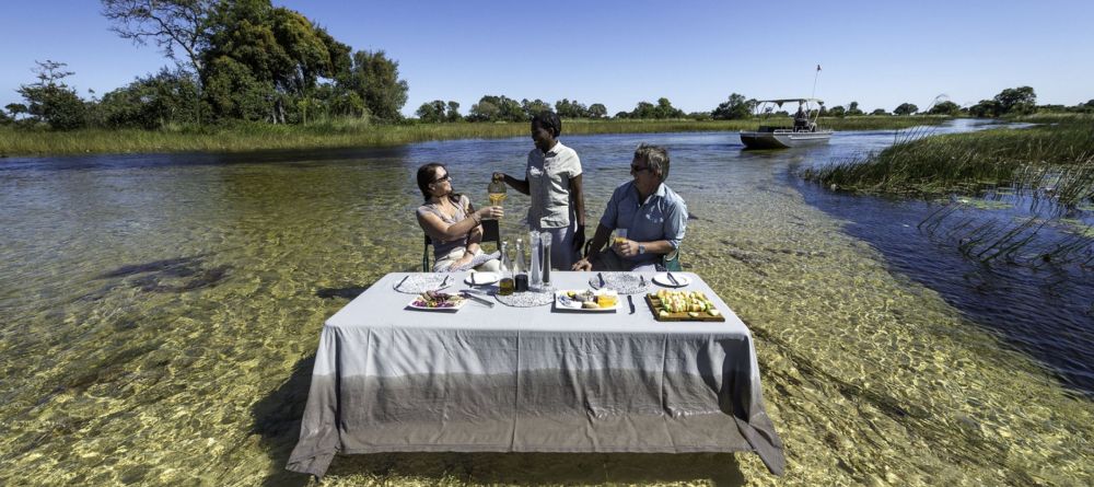 Dinner in the river - Image 8