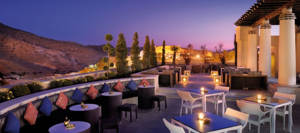 Restaurant view - Image 8