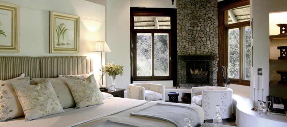 Guest room at Londolozi Founders Camp, Sabi Sands Game Reserve, South Africa - Image 10