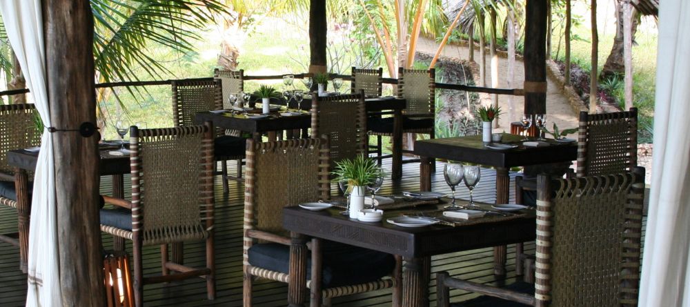 The al fresco restaurant at Pole Pole Bungalow Resort, Mafia Island, Tanzania - Image 9