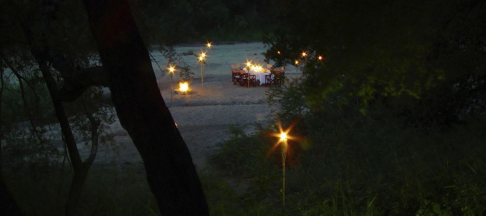 Rhino Post Safari Lodge - River Dining - Image 18