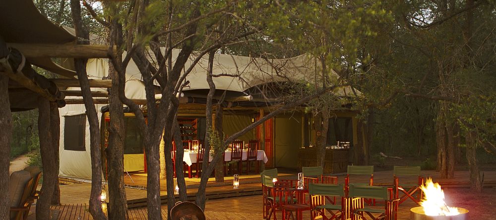 Rhino Walking Safaris - Plains Camp Dining Image #2 - Image 3