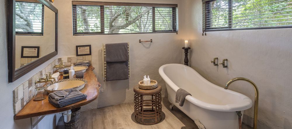 River Lodge - Image 2