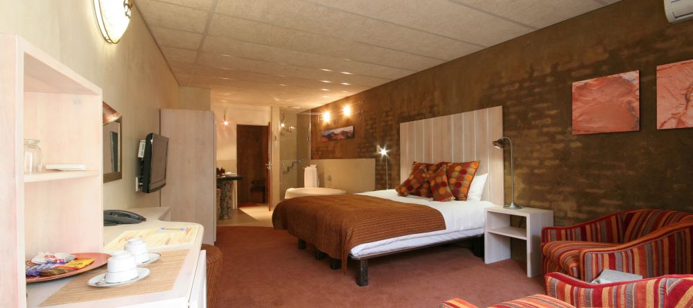 Room 7 at the African Rock Hotel - Image 4