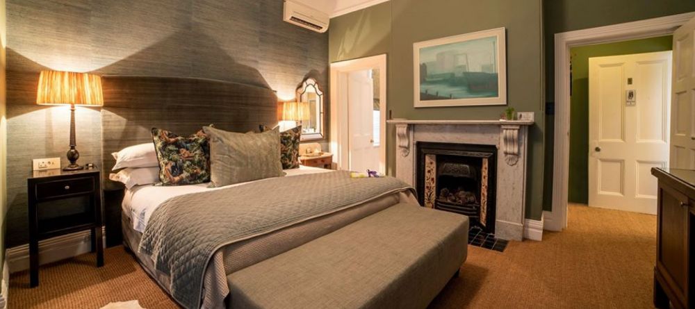 Deluxe room - Image 2